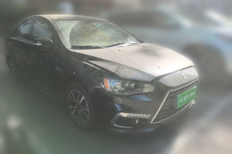 Used Mitsubishi Lancer EX 2015 1.8L CVT ZhiShang Edition China V Standard Front Right 45 Deg