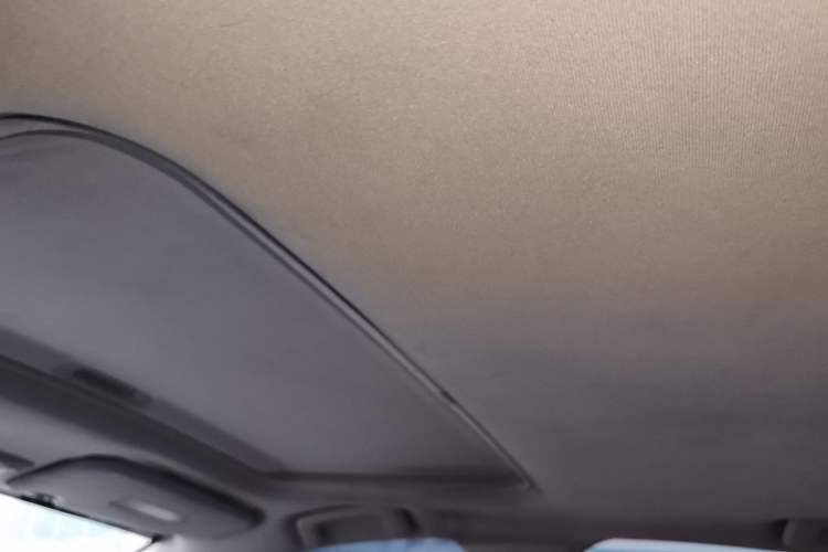 Used Mitsubishi Lancer EX 2015 1.8L Manual ZhiShang Edition China IV Headliner