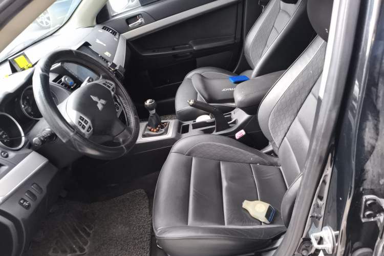 Used Mitsubishi Lancer EX 2015 1.8L Manual ZhiShang Edition China IV Left Front Seat