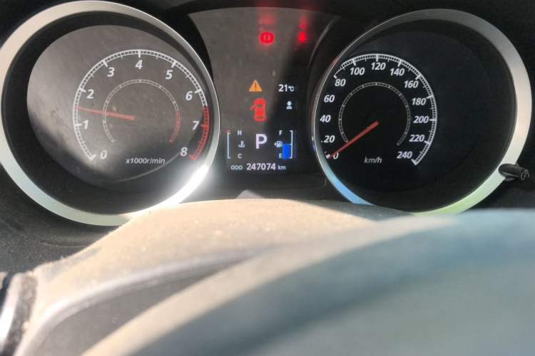 Used Mitsubishi Lancer EX 2015 1.8L CVT ZhiShang Edition China V Standard Odometer Close Up