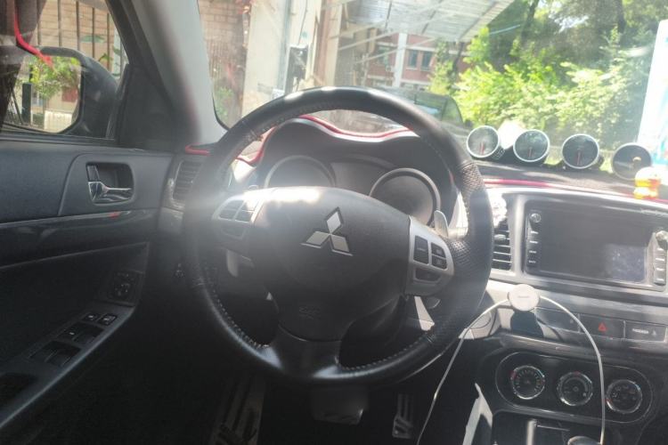 Used Mitsubishi Lancer EX 2015 2.0L CVT Flagship Edition Steering Wheel
