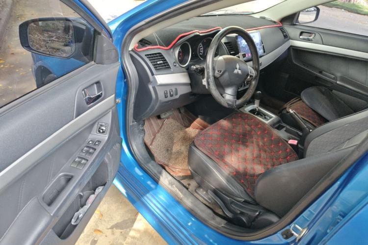 Used Mitsubishi Lancer EX 2015 1.8L CVT ZhiShang Edition China IV Standard Driver Seat
