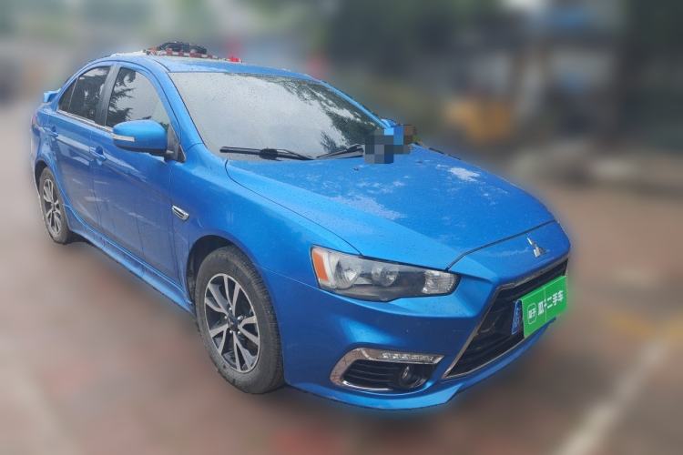 Used Mitsubishi Lancer EX 2015 1.8L CVT ZhiShang Edition China IV Standard Exterior 1