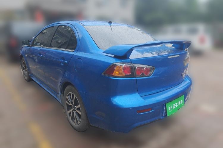 Used Mitsubishi Lancer EX 2015 1.8L CVT ZhiShang Edition China IV Standard Exterior 2