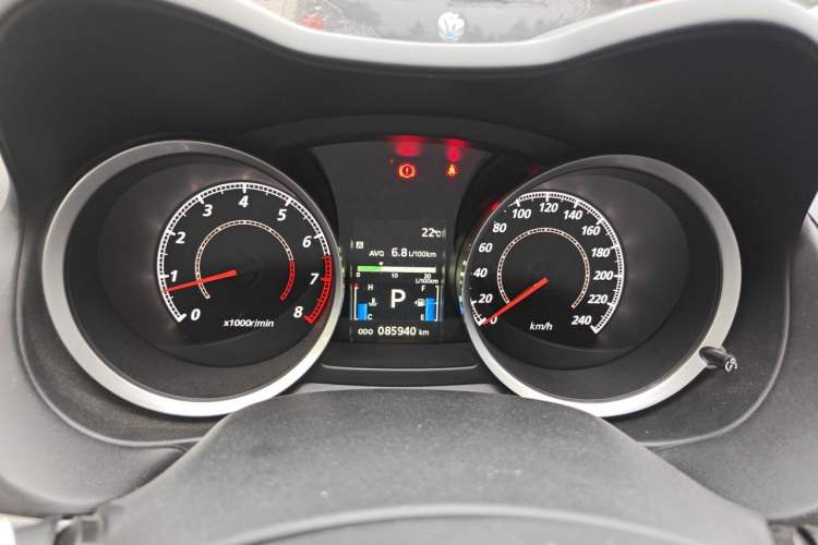 Used Mitsubishi Lancer EX 2015 1.8L CVT ZhiShang Edition China IV Standard Instrument Cluster