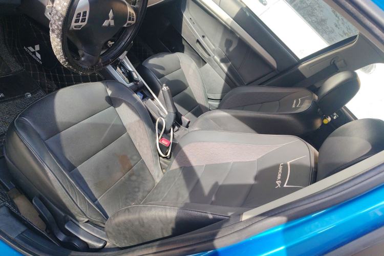 Used Mitsubishi Lancer EX 2015 1.8L CVT ZhiShang Edition China IV Standard Left Front Seat