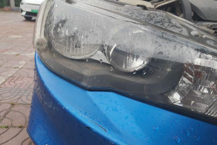Used Mitsubishi Lancer EX 2015 1.8L CVT ZhiShang Edition China IV Standard Right Front Headlight