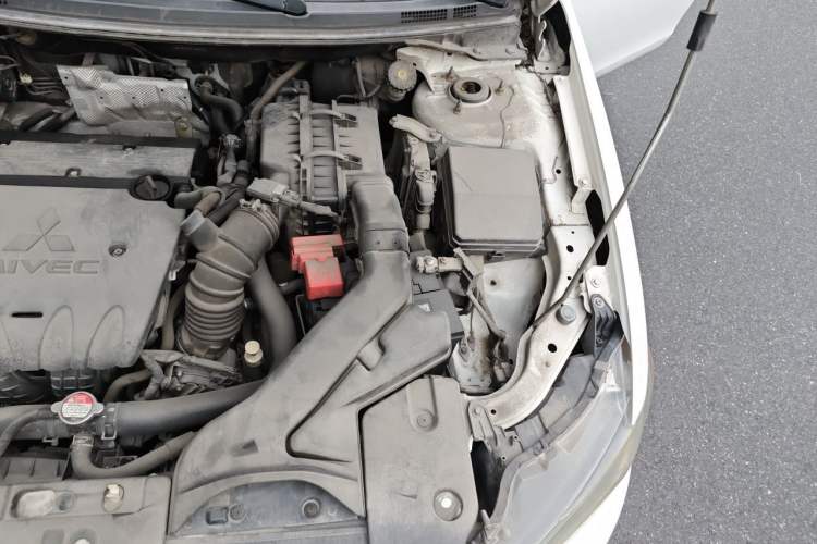 Used Mitsubishi Lancer EX 2015 2.0L CVT Flagship Edition Engine Bay Left