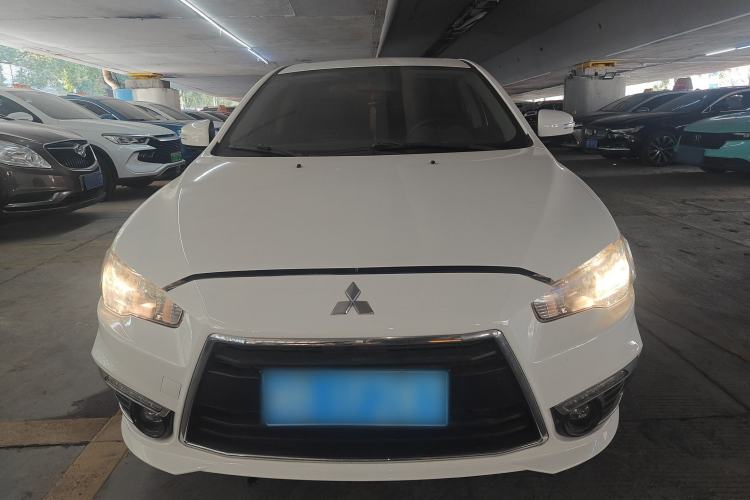 Used Mitsubishi Lancer EX 2015 1.8L CVT ZhiShang Edition China IV Standard Front