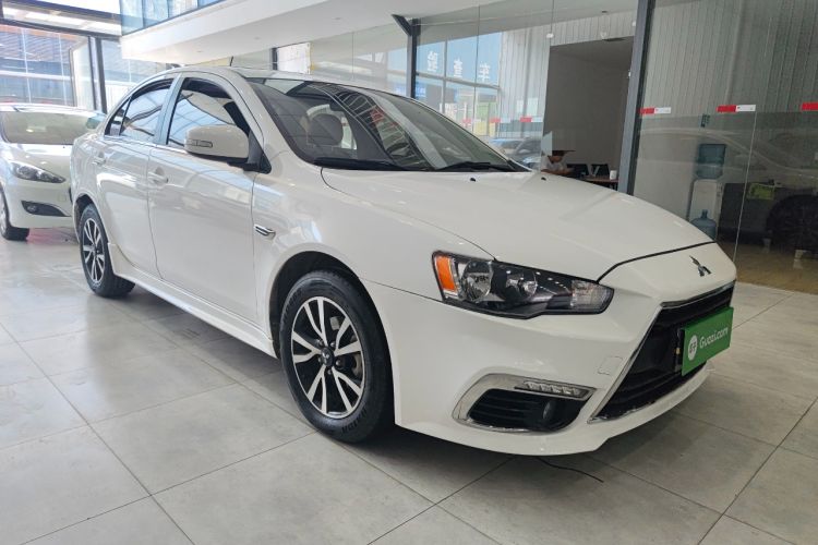 Used Mitsubishi Lancer EX 2015 1.8L Manual ZhiShang Edition China V Standard Front Right 45 Deg