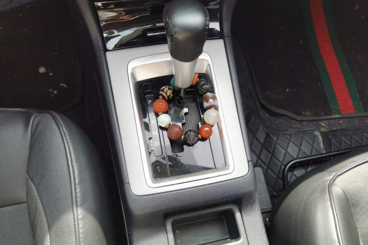 Used Mitsubishi Lancer EX 2015 1.8L CVT ZhiShang Edition China IV Standard Gear Lever