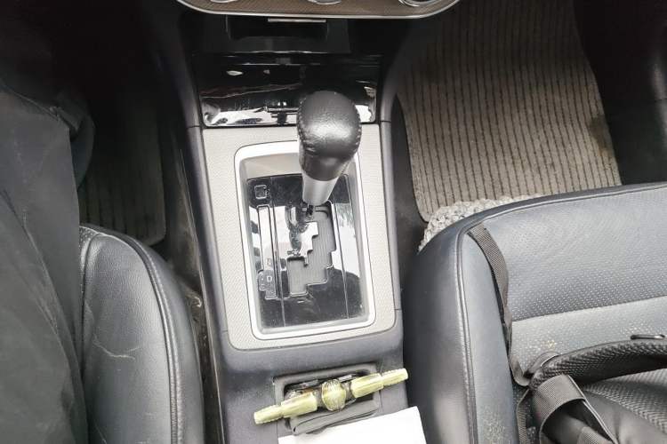 Used Mitsubishi Lancer EX 2015 2.0L CVT Flagship Edition Gear Lever