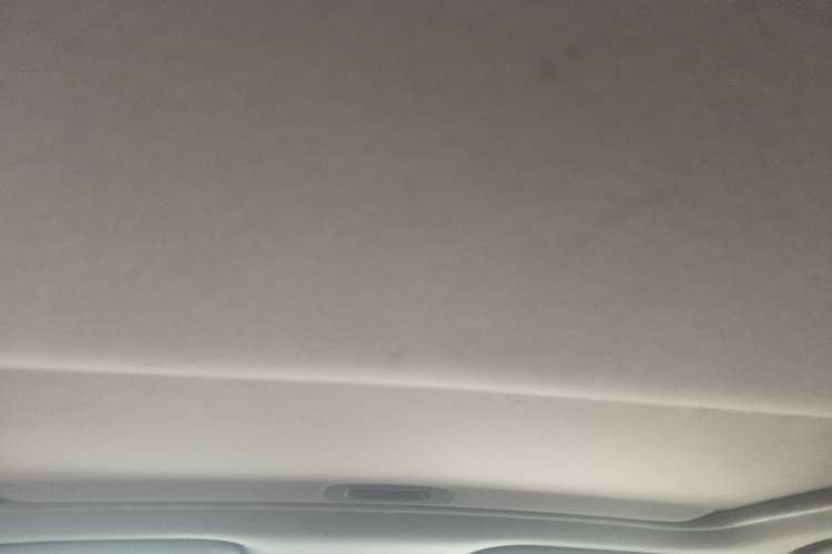Used Mitsubishi Lancer EX 2015 1.8L Manual ZhiShang Edition China IV Headliner
