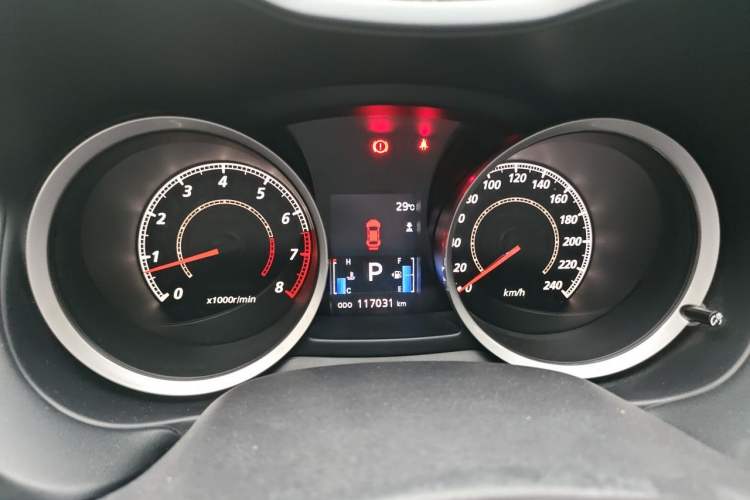 Used Mitsubishi Lancer EX 2015 2.0L CVT Flagship Edition Instrument Cluster