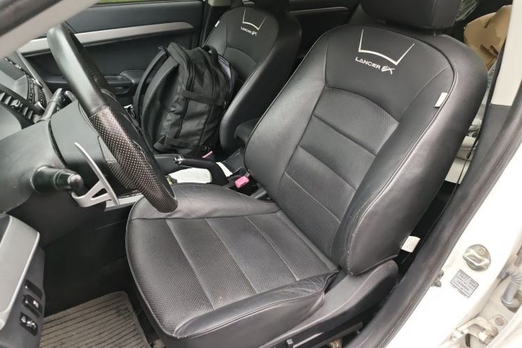 Used Mitsubishi Lancer EX 2015 2.0L CVT Flagship Edition Left Front Seat