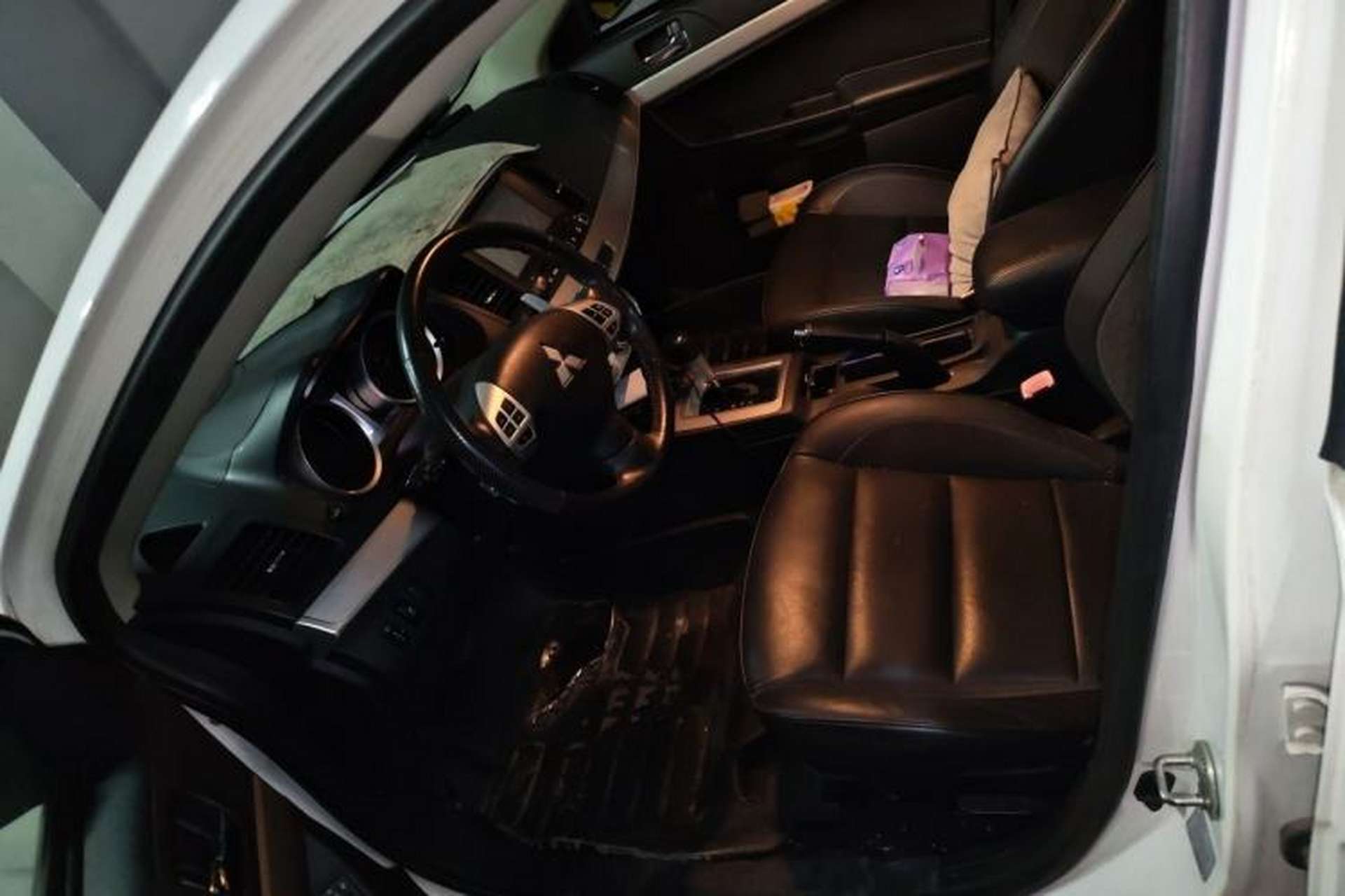 Used Mitsubishi Lancer EX 2015 1.8L CVT ZhiShang Edition China V Standard Left Front Seat