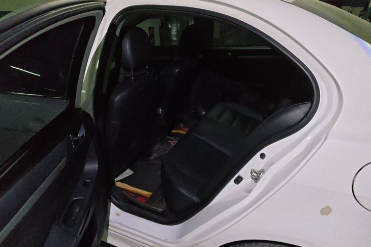 Used Mitsubishi Lancer EX 2015 1.8L CVT ZhiShang Edition China V Standard Left Rear Seat