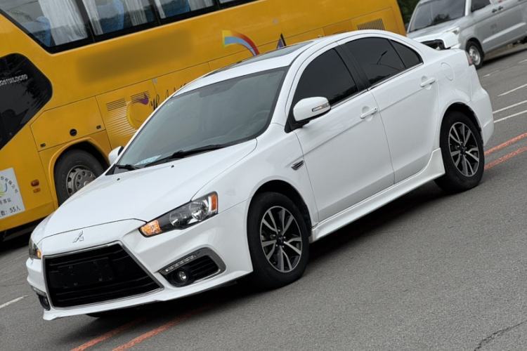 Used Mitsubishi Lancer EX 2015 1.8L CVT ZhiShang Edition China V Standard Guazi used car, China used car export, Used car for sale, Used  cars, Cheapest cars for sale