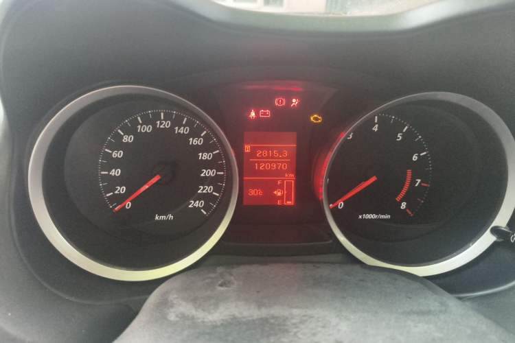 Used Mitsubishi Lancer EX 2015 1.8L Manual ZhiShang Edition China IV Odometer Close Up