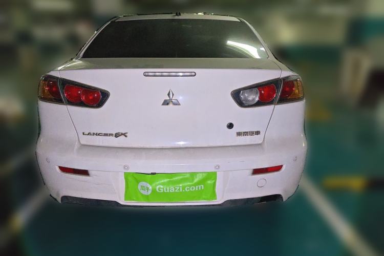Used Mitsubishi Lancer EX 2015 1.8L CVT ZhiShang Edition China V Standard Rear