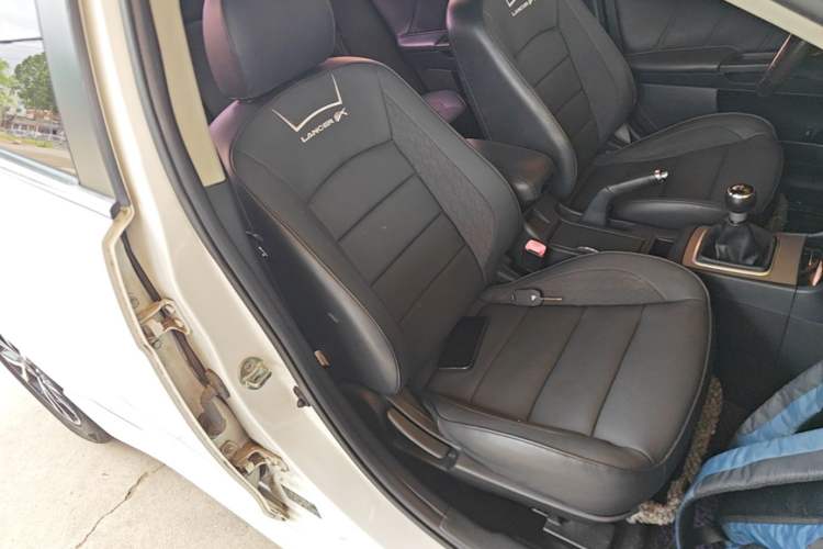 Used Mitsubishi Lancer EX 2015 1.8L Manual ZhiShang Edition China IV Right Front Seat