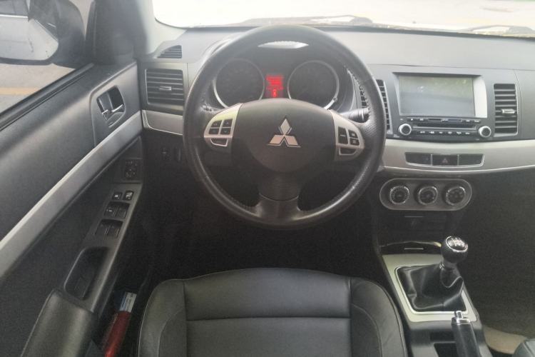 Used Mitsubishi Lancer EX 2015 1.8L Manual ZhiShang Edition China IV Steering Wheel