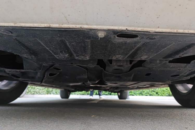 Used Mitsubishi Lancer EX 2016 1.8L CVT Black-and-White Retro Edition Chassis Front