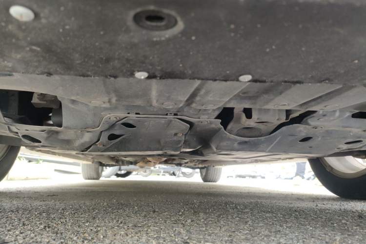 Used Mitsubishi Lancer EX 2016 1.8L CVT Black-and-White Retro Edition Chassis Front