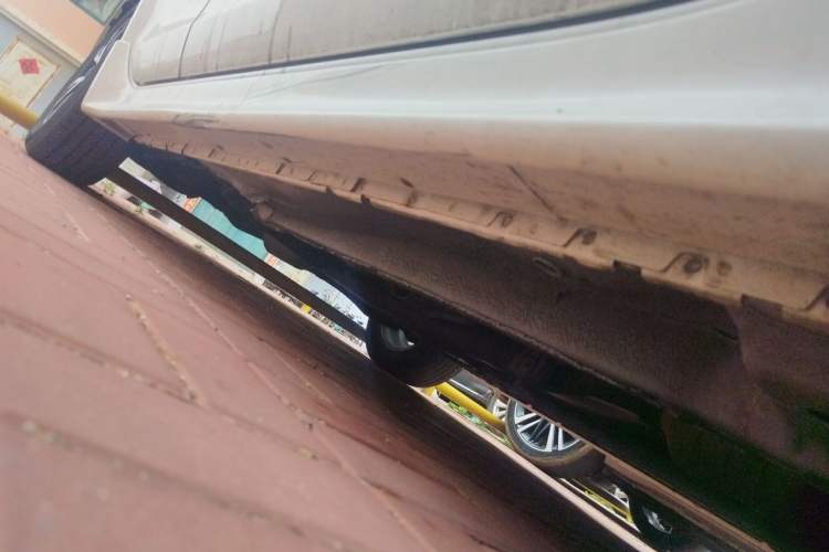 Used Mitsubishi Lancer EX 2016 1.8L CVT Black-and-White Retro Edition Chassis Front Right