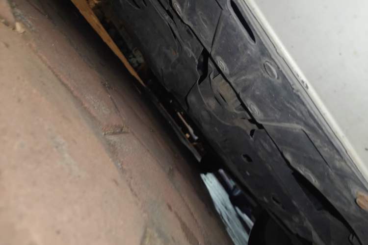 Used Mitsubishi Lancer EX 2016 1.8L Manual Black-and-White Retro Edition Chassis Front