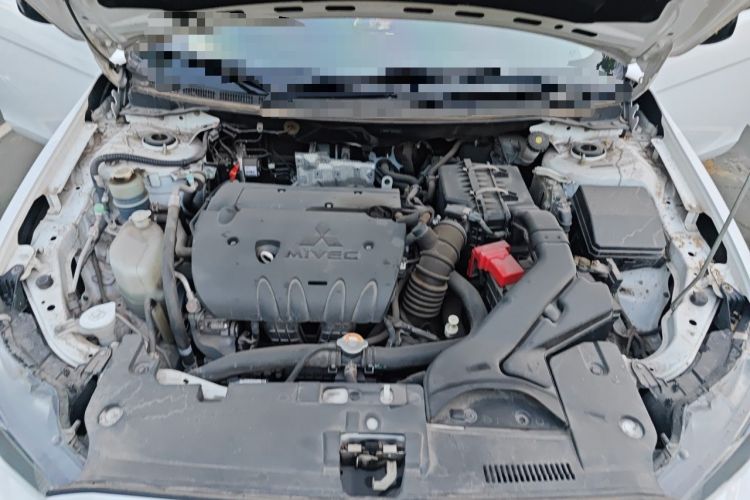Used Mitsubishi Lancer EX 2016 1.8L CVT Black-and-White Retro Edition Engine Bay