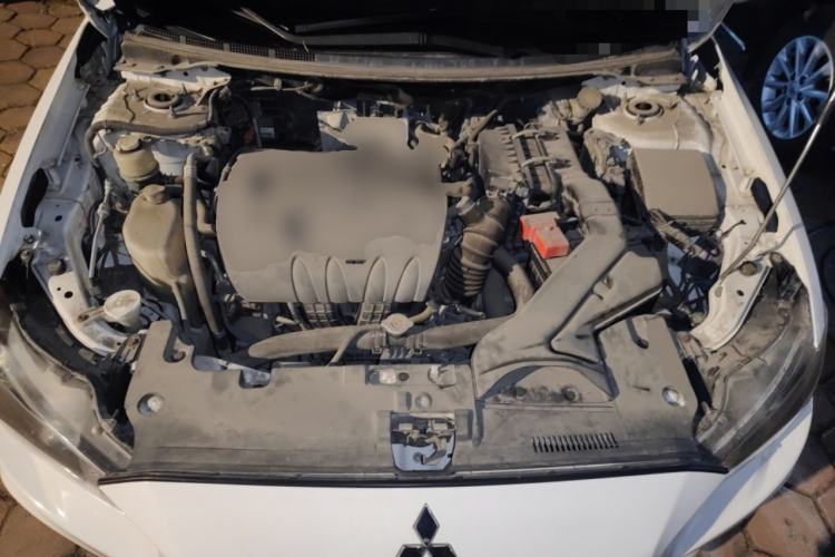 Used Mitsubishi Lancer EX 2016 1.8L Manual Black-and-White Retro Edition Engine Bay
