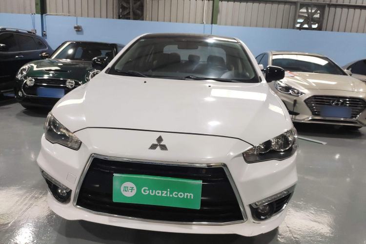 Used Mitsubishi Lancer EX 2016 1.8L CVT Black-and-White Retro Edition Exterior 1