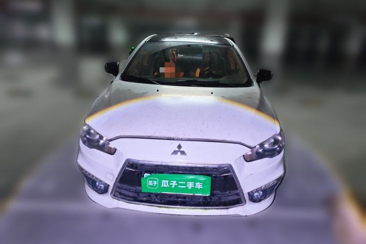 Used Mitsubishi Lancer EX 2016 1.8L CVT Black-and-White Retro Edition Front