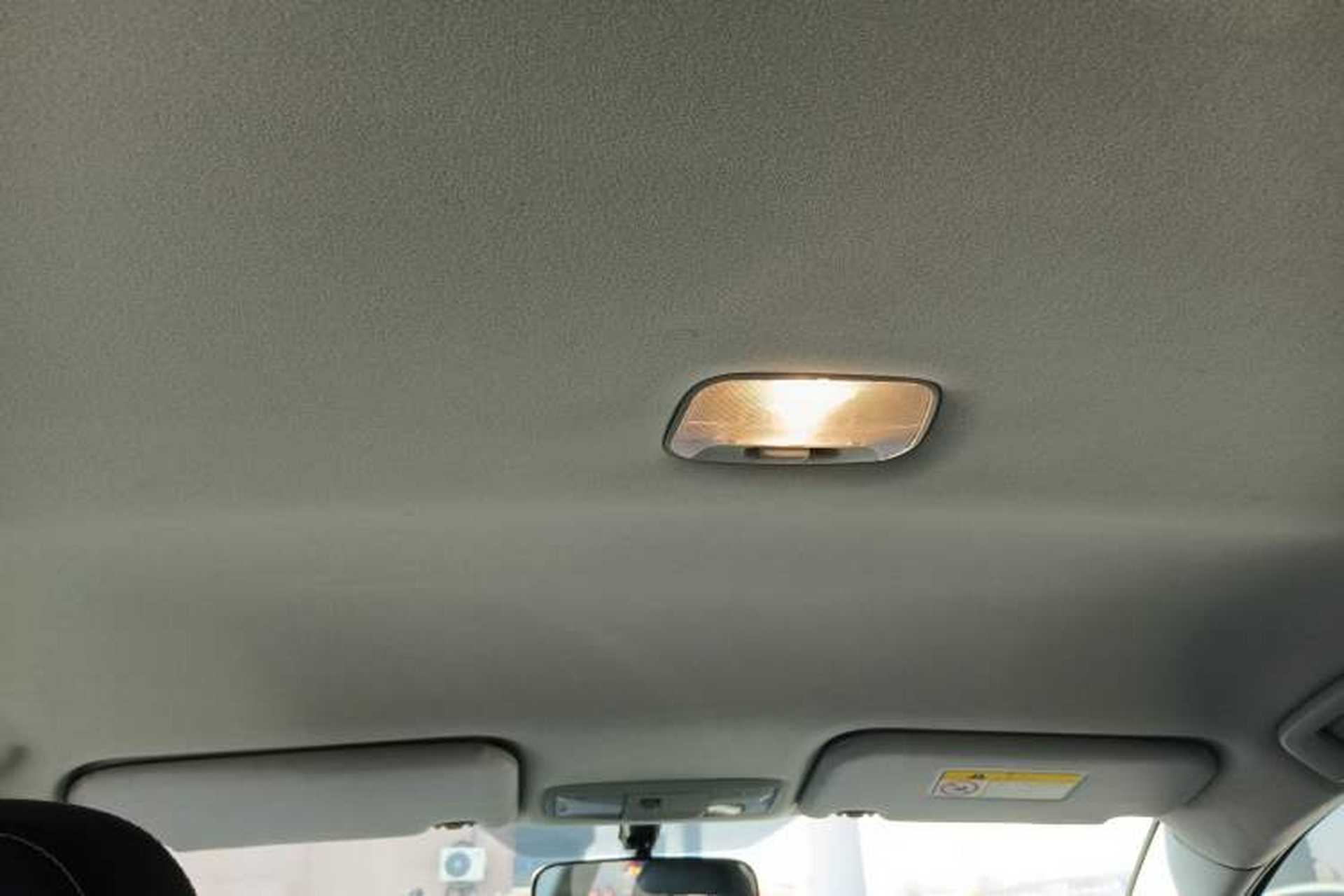 Used Mitsubishi Lancer EX 2016 1.8L CVT Black-and-White Retro Edition Headliner