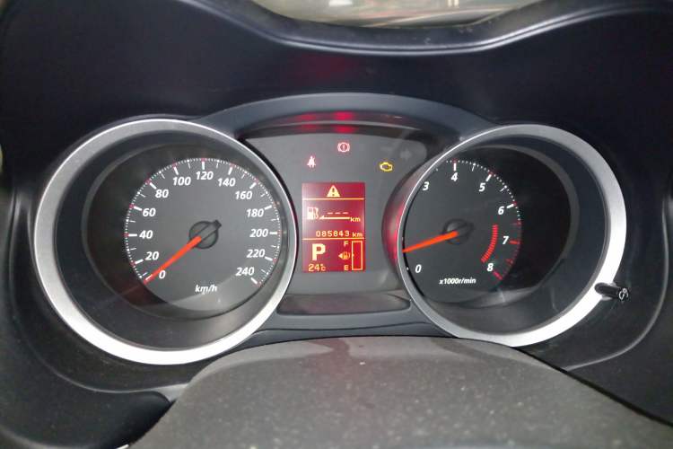 Used Mitsubishi Lancer EX 2016 1.8L CVT Black-and-White Retro Edition Instrument Cluster