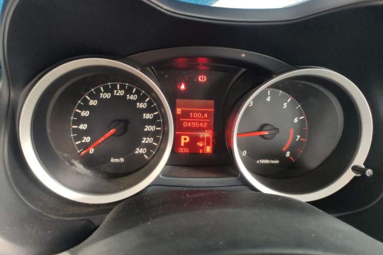 Used Mitsubishi Lancer EX 2016 1.8L CVT Black-and-White Retro Edition Instrument Cluster