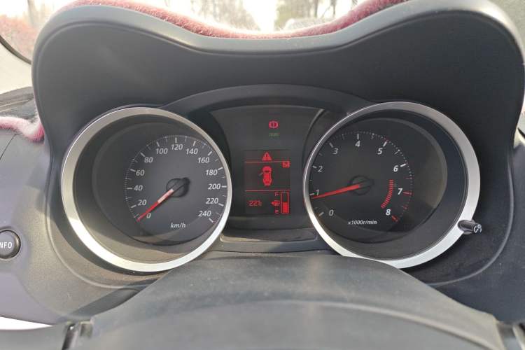 Used Mitsubishi Lancer EX 2016 1.8L Manual Black-and-White Retro Edition Instrument Cluster