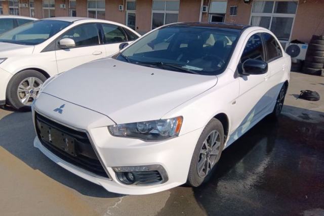 Used Mitsubishi Lancer EX 2016 1.8L CVT Black-and-White Retro Edition