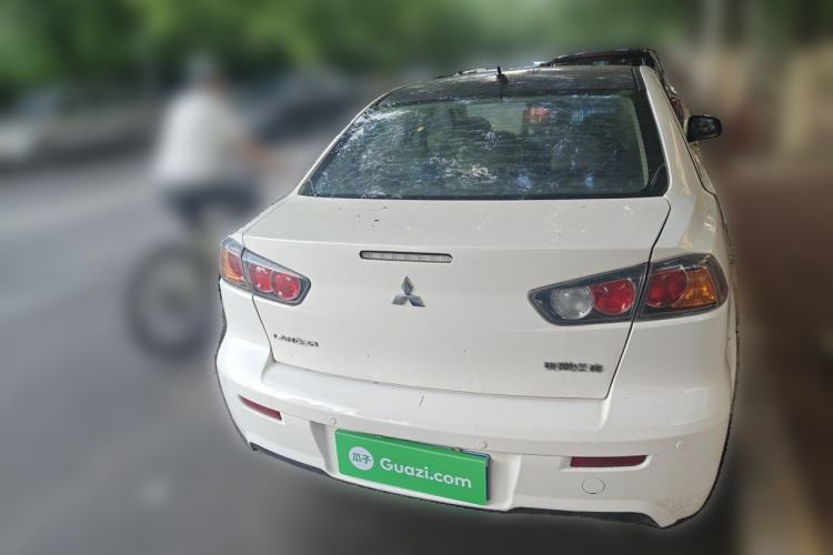 Used Mitsubishi Lancer EX 2016 1.8L CVT Black-and-White Retro Edition Rear