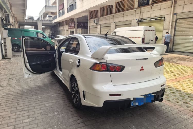 Used Mitsubishi Lancer EX 2016 1.8L CVT Black-and-White Retro Edition Rear Left 45 Deg