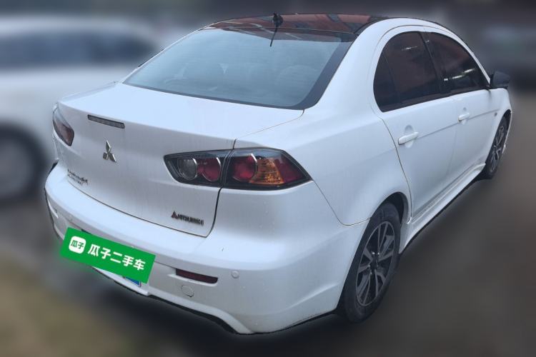 Used Mitsubishi Lancer EX 2016 1.8L CVT Black-and-White Retro Edition Rear Right 45 Deg