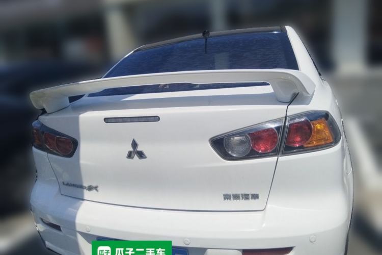 Used Mitsubishi Lancer EX 2016 1.8L CVT Black-and-White Retro Edition Rear