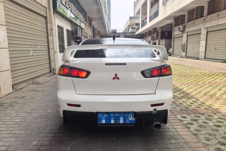 Used Mitsubishi Lancer EX 2016 1.8L CVT Black-and-White Retro Edition Rear