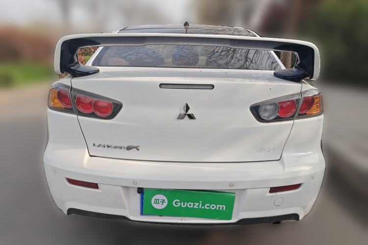 Used Mitsubishi Lancer EX 2016 1.8L Manual Black-and-White Retro Edition Rear