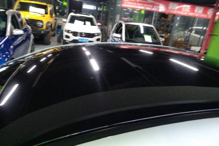 Used Mitsubishi Lancer EX 2016 1.8L CVT Black-and-White Retro Edition Roof