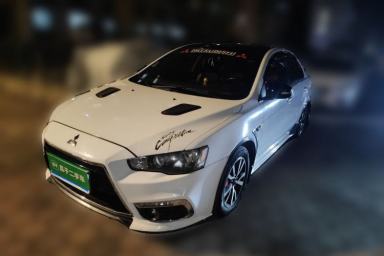 Used Mitsubishi Lancer EX 2016 1.8L Manual Black-and-White Retro Edition