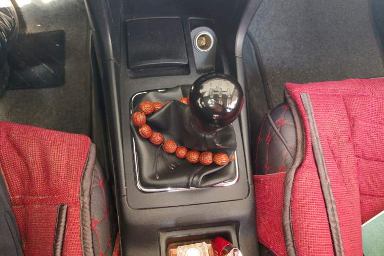 Used Mitsubishi Lancer Fortis 2013 1.6L Manual Comfort Model Gear Lever
