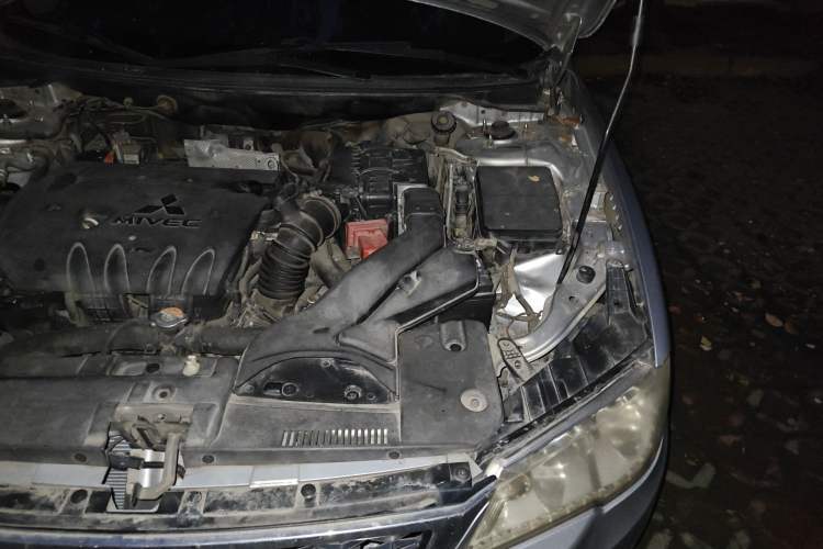 Used Mitsubishi Lancer Fortis 2013 1.8L Automatic Luxury Model China V Standard Engine Bay Left