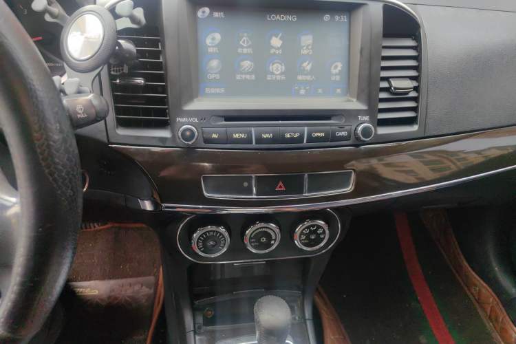 Used Mitsubishi Lancer Fortis 2013 1.8L Automatic Luxury Model China V Standard Audio And AC Panel